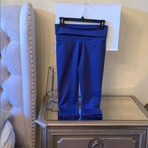 Nike Legend Tight Capris 2.0 Fold Over Waist